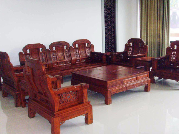 濟南實木家具需要油漆的四個原因？