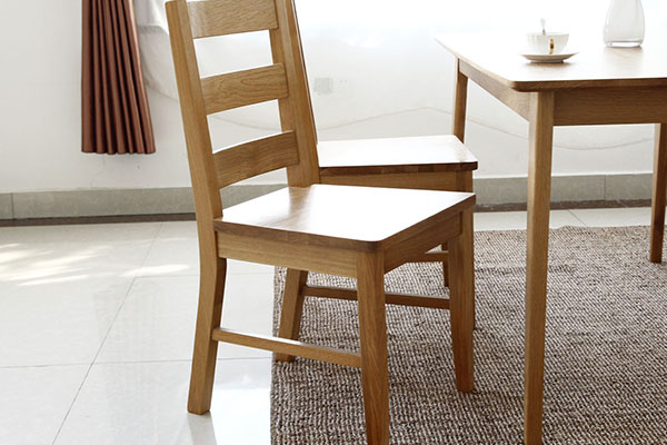 山東實(shí)木家具