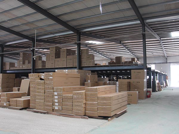 山東實(shí)木家具