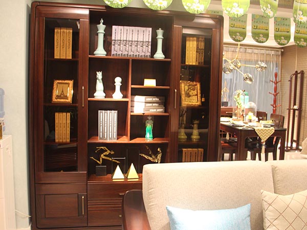 山東實(shí)木家具