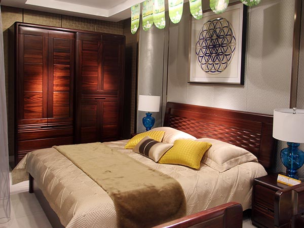 山東實(shí)木家具